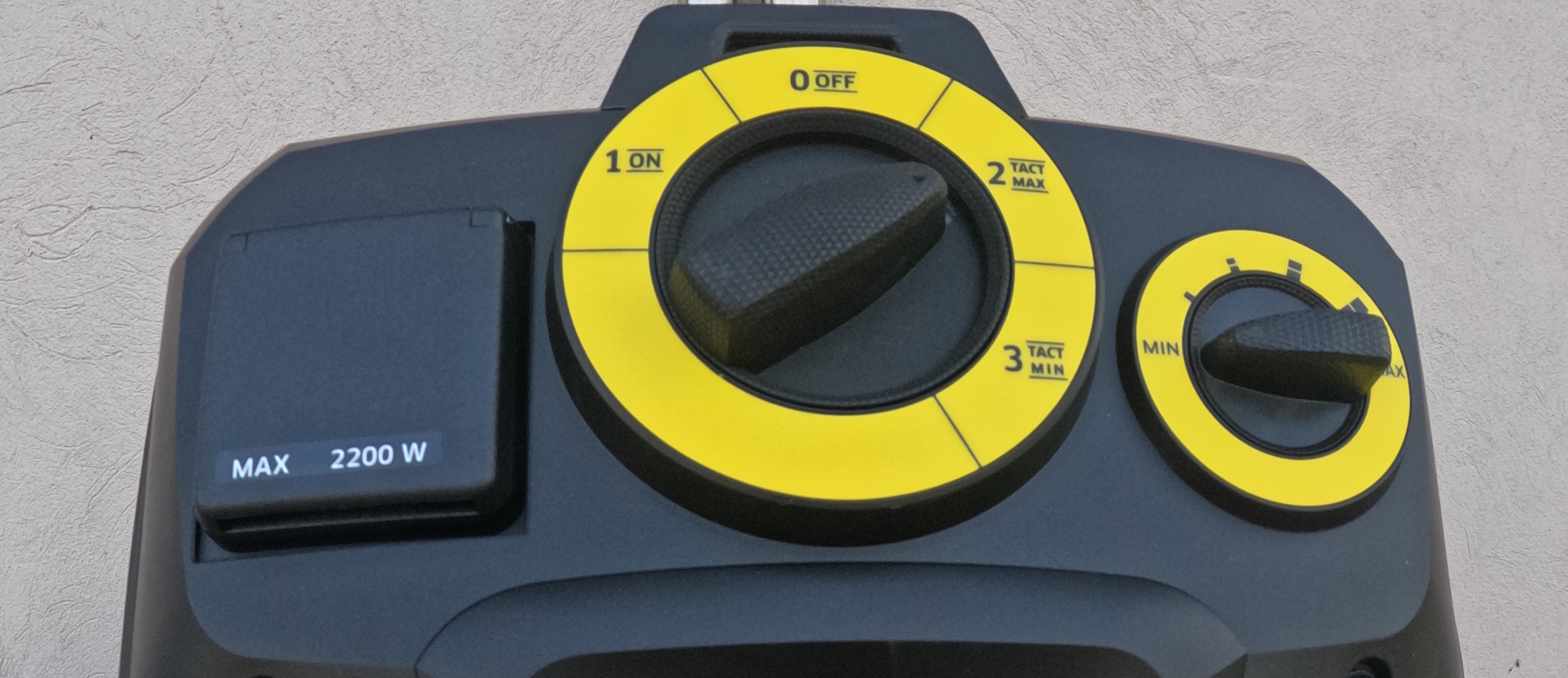 Aspirator pentru aparat de carotat