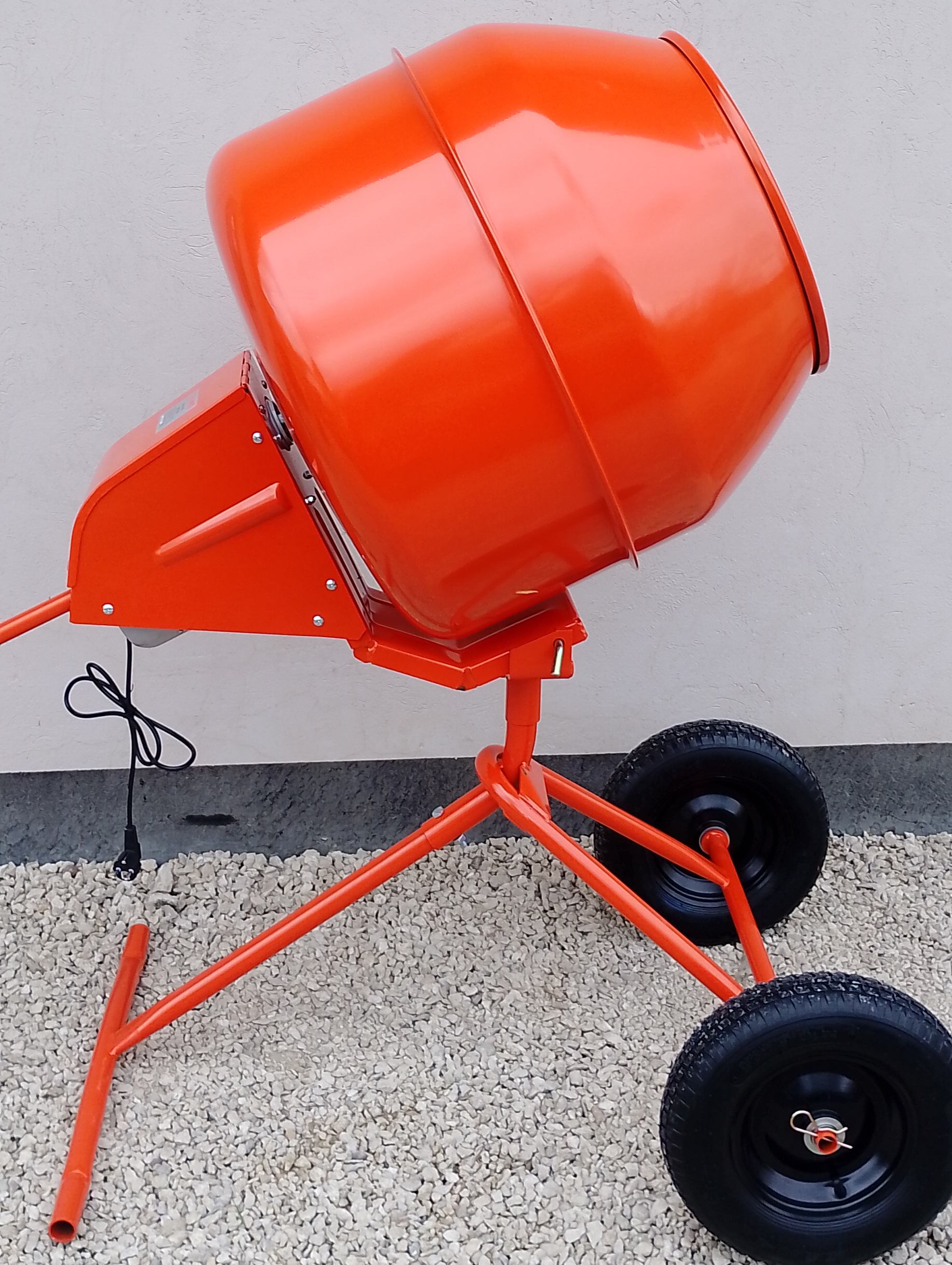 Mixer ciment Soldanesti
